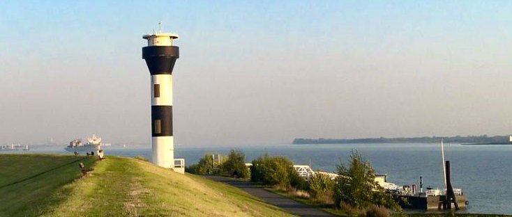 Blick über den Deich Hollern-Twielenfleth